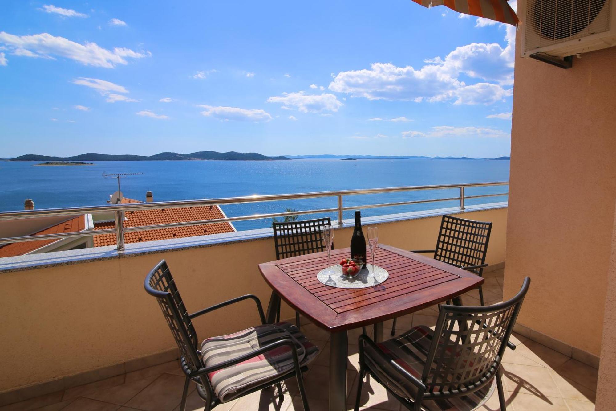 Lea Apartments Драге Номер фото